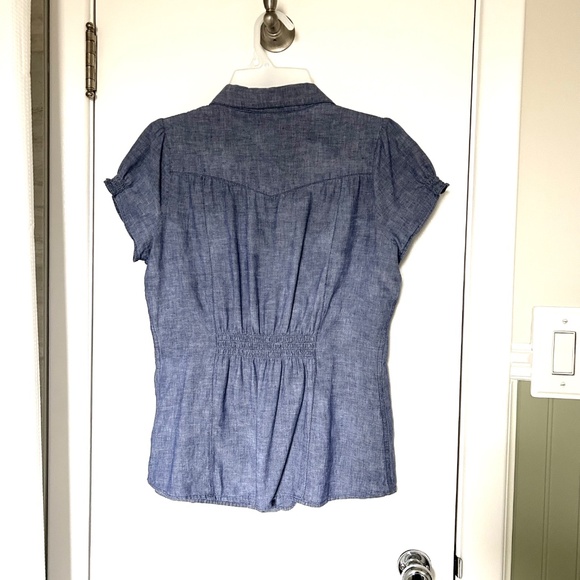 Levi’s Short Sleeve Button Front Cotton and Linen - Picture 4 of 8